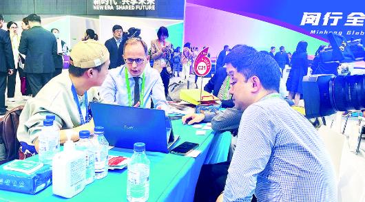 �M(j��n)��͸ҕ�^