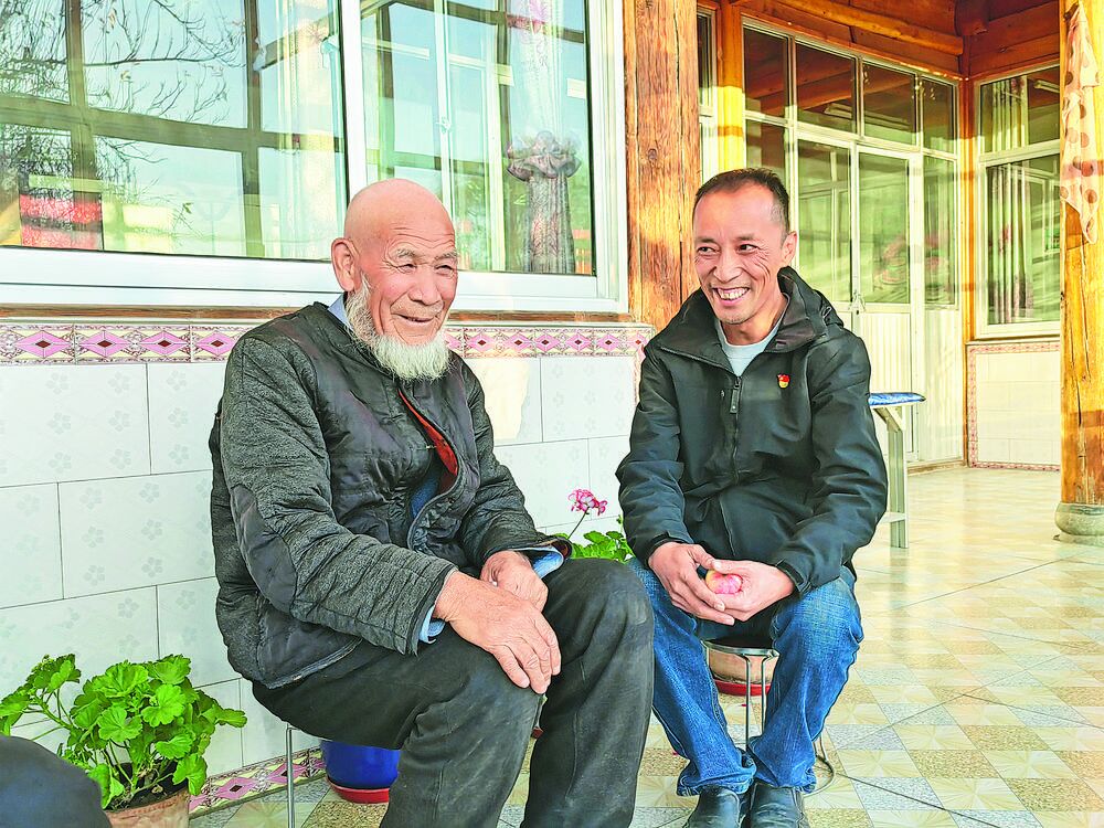 枝葉總關情 點滴見初心——記化隆縣群科鎮乙沙二村駐村工作隊員種文龍