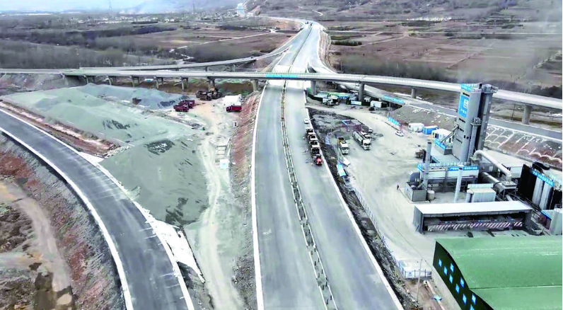 【堅定信心開好局起好步】加西公路全力以“復”按下“加速鍵”