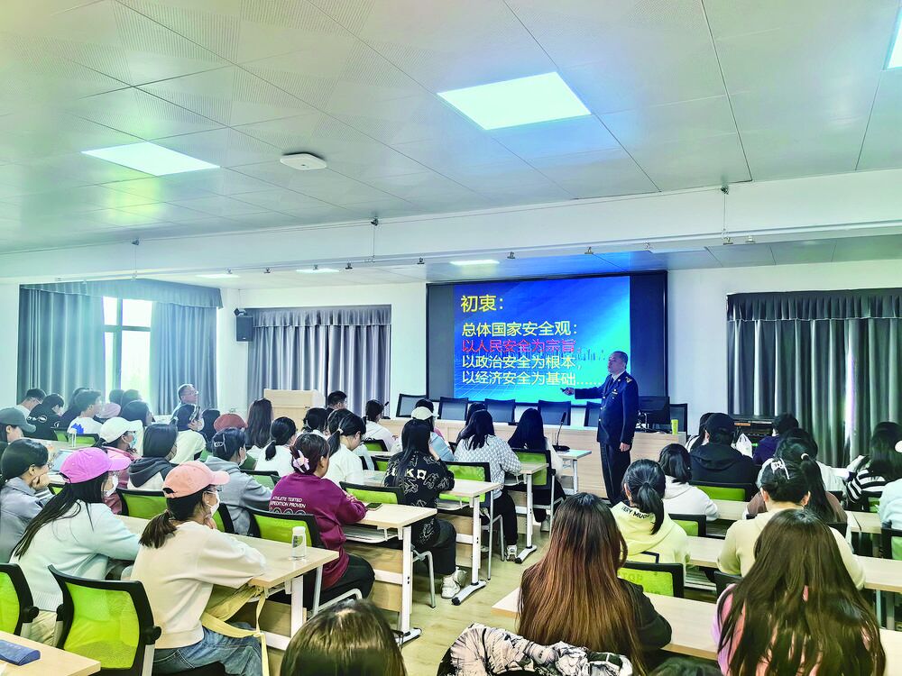 QQ�DƬ20240416055543