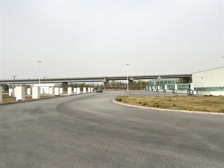 ���{��(l��i)�������@��(g��)��܇�I(y��ng)�؄e�e(cu��)�^(gu��)