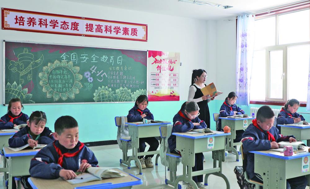 ������� ���l���������̎�����ѹ�Ӣ������