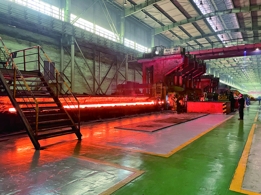 【新時代 新征程 新偉業·高質量發展調研行】老鋼廠里的新模樣