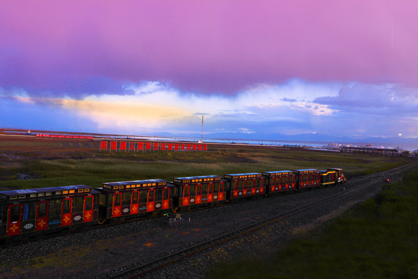 天空之鏡茶卡鹽湖晚霞 攝影:王生榮(7)_副本
