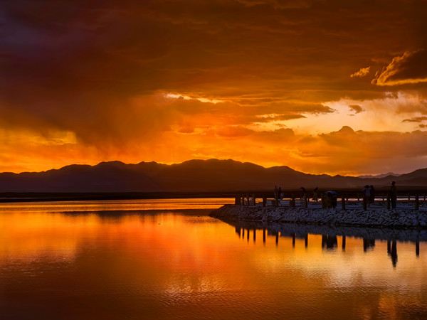 茶卡鹽湖多彩晚霞 攝影:尤莉靈 (4)_副本