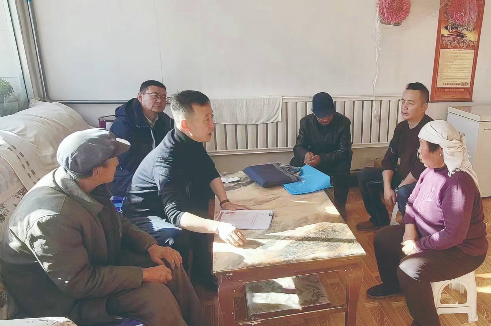 ���h���ڻ���һ���߸��h�P���v���һ��ӛ���ϗ��һ��