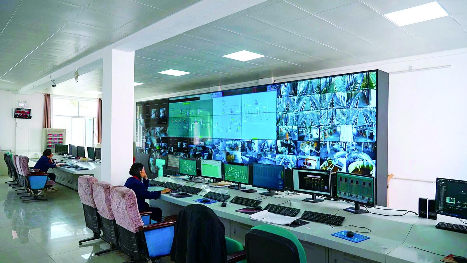 �������ǰ ��·�Ÿ衪���o���·��ͨ܇70���꡿���๤�I�@����ظ�ԭ�ġ��������Dվ��