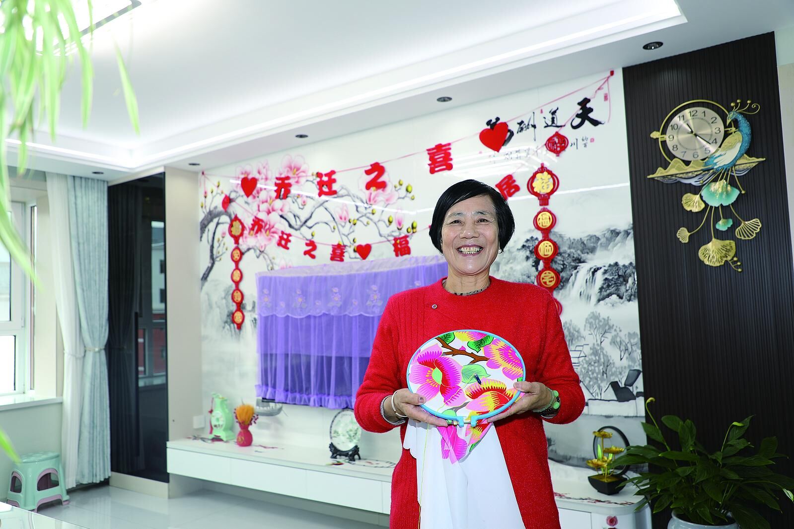 【牢記囑托 實(shí)干篤行】搬進(jìn)新家園 開啟新生活——民和縣地震災(zāi)區(qū)受災(zāi)群眾搬遷新居見聞