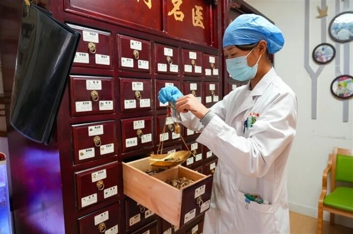 �в��t����ů�������ĸC���������ͥ�t�����s��������ȫ��ǰ��ϵ�Ј��֮��