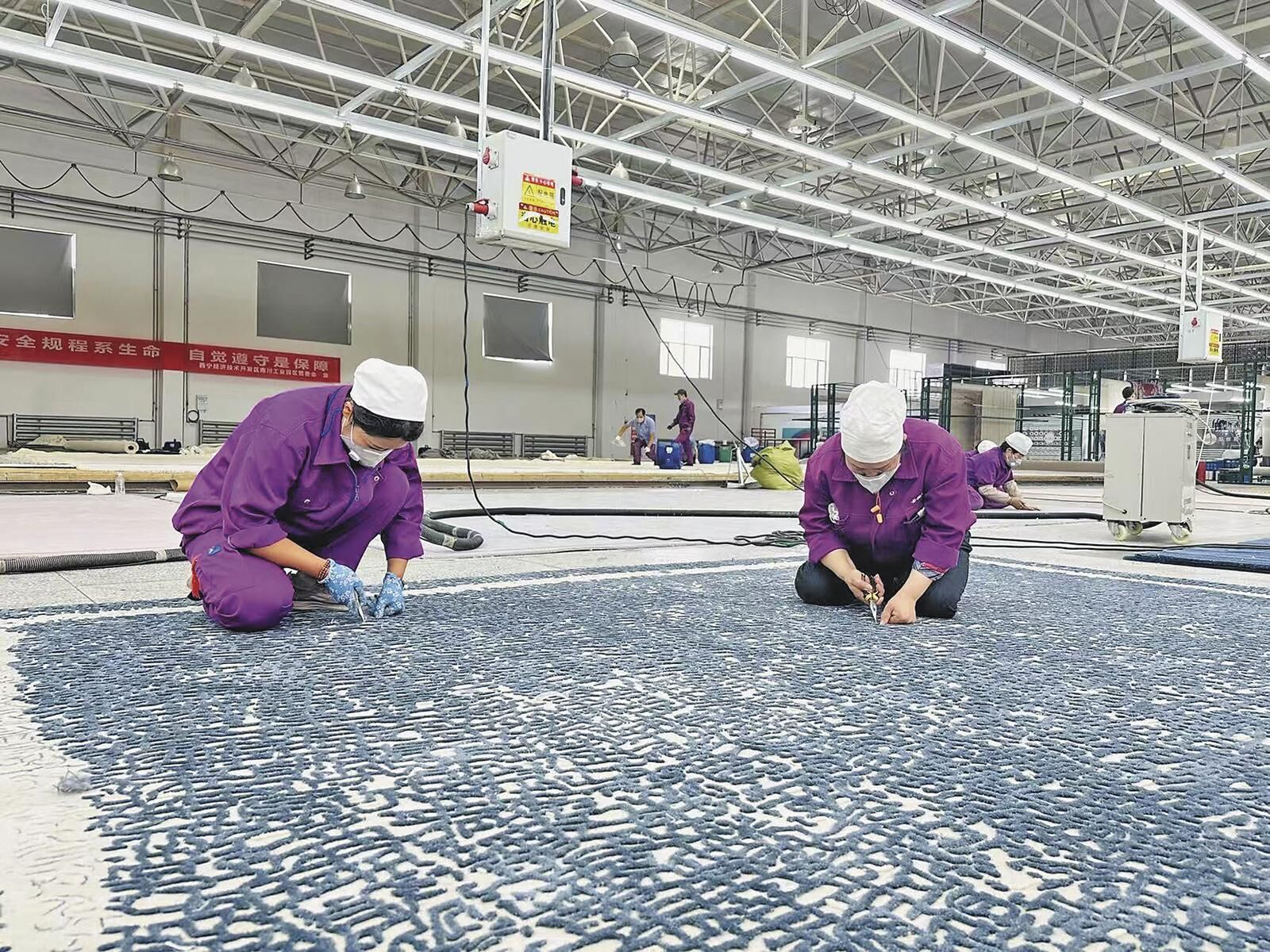 ����(ji��n)������ ��(sh��)�ɠ�(zh��ng)�� ����W(xu��)��(x��)؞����(x��)��ƽ����ӛ�����ຣ��Ҫ�vԒ���񡿽�(j��ng)��֮�g�������ຣ��ɫ�a(ch��n)�I(y��)�D��