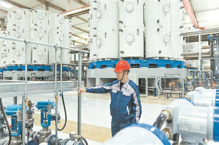 青海鹽湖工業股份有限公司4萬噸/年基礎鋰鹽一體化項目迎來重大進展