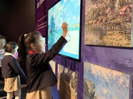 11萬人次!“無限之海”數字藝術公益展獲贊