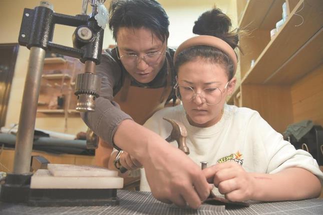 ���ഺ�oη ���I��·�����Ǽ�룺����Ƥ��֮�g�J�����I��·��