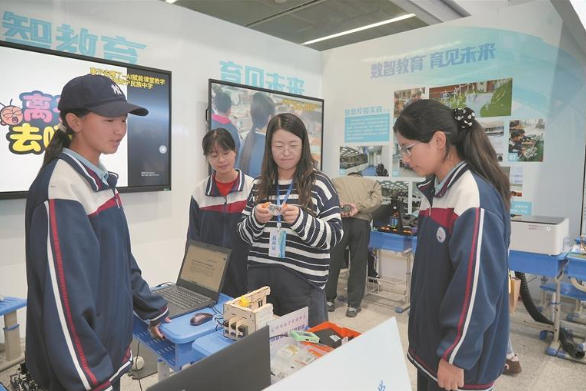 �ຣ�ӿ��Ƅӡ��˹�����+�������lչ