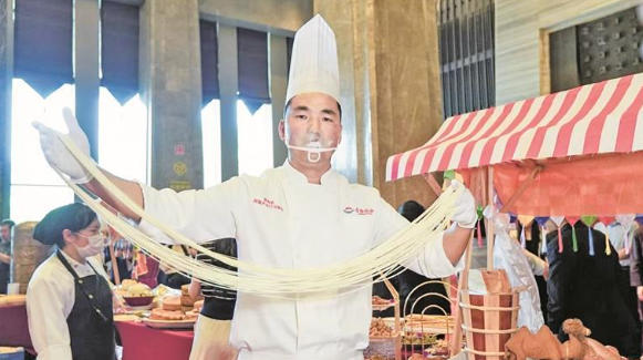 【來自一線的經(jīng)濟(jì)觀察】青海拉面:困境中尋突破 破局后啟新程