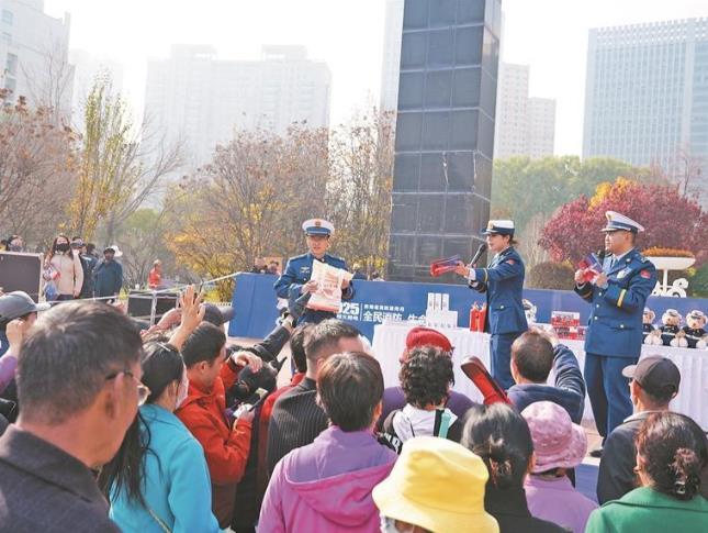 這場(chǎng)消防宣傳“吸睛”更“走心”——2025年青海省消防宣傳月活動(dòng)啟動(dòng)現(xiàn)場(chǎng)見(jiàn)聞