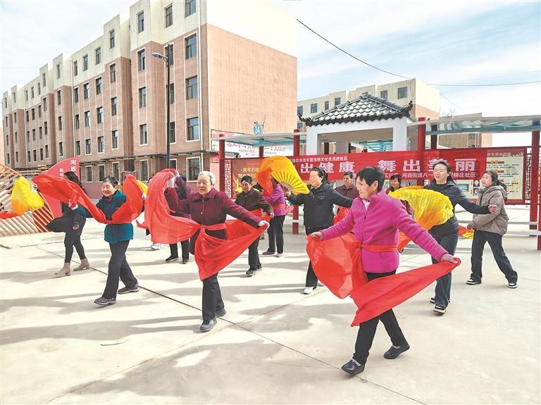 ���x�͡�ʮ���塱 �ĸ��V��ƪ���߻��� ��׃�������ճ�������ů�������Ҹ��ܴa