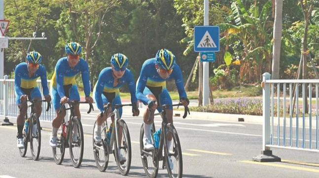 不悔青春又四年——青海男子公路自行車隊賽前訓練見聞