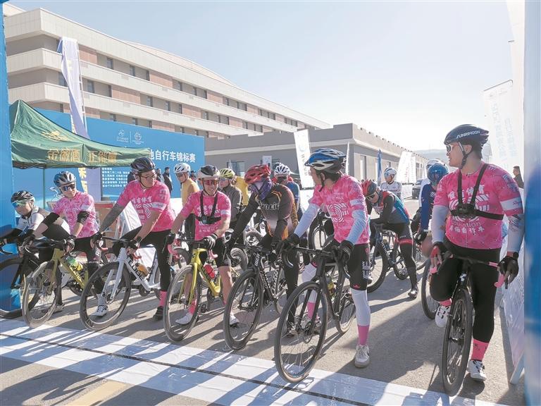 時(shí)代車輪在土鄉(xiāng)賽道飛馳——2025青海省公路/山地自行車錦標(biāo)賽現(xiàn)場(chǎng)見聞